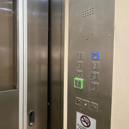 Fisa Rentals Aribau Barselona Dış mekan fotoğraf