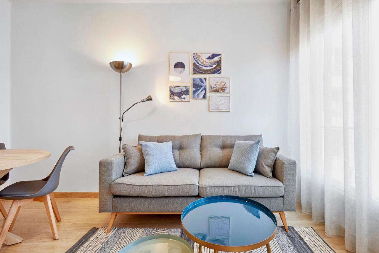 Fisa Rentals Aribau Barselona Dış mekan fotoğraf